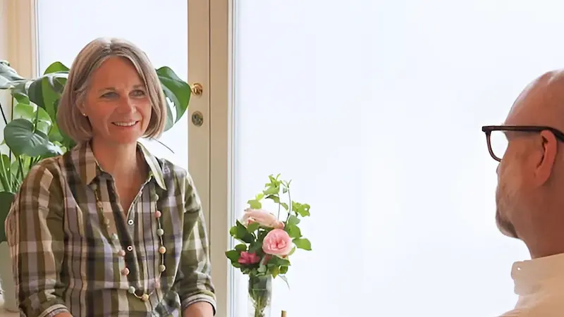 Claudia Loibl Claudia Loibl : naturopathe MTE reconnue RME et ASCA dans son cabinet à Genève